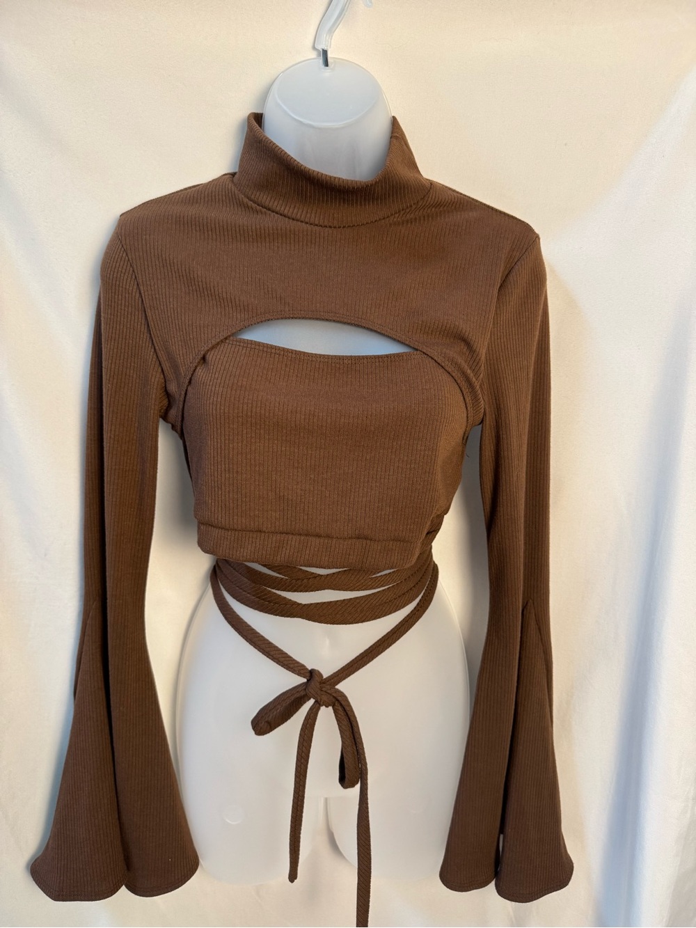 Maronie Anthropologie Ribbed Cutout Crop Top Brown Size Medium‎